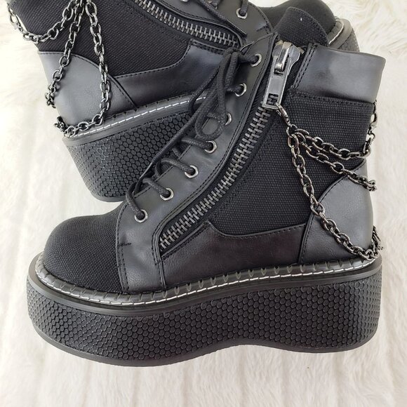 Emily Black Canvas Chain Goth 2" Platform Ankle Boots 114x - Picture 4 of 16